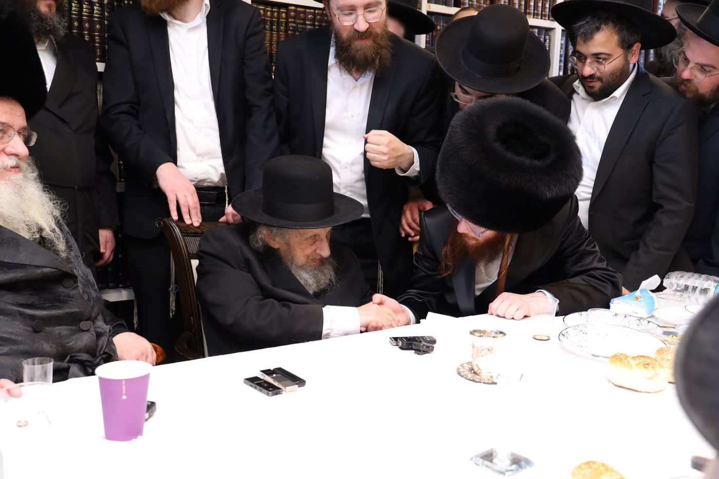 שמחת השבע ברכות לרגל נישואי נכדת הגר"ש אלתר