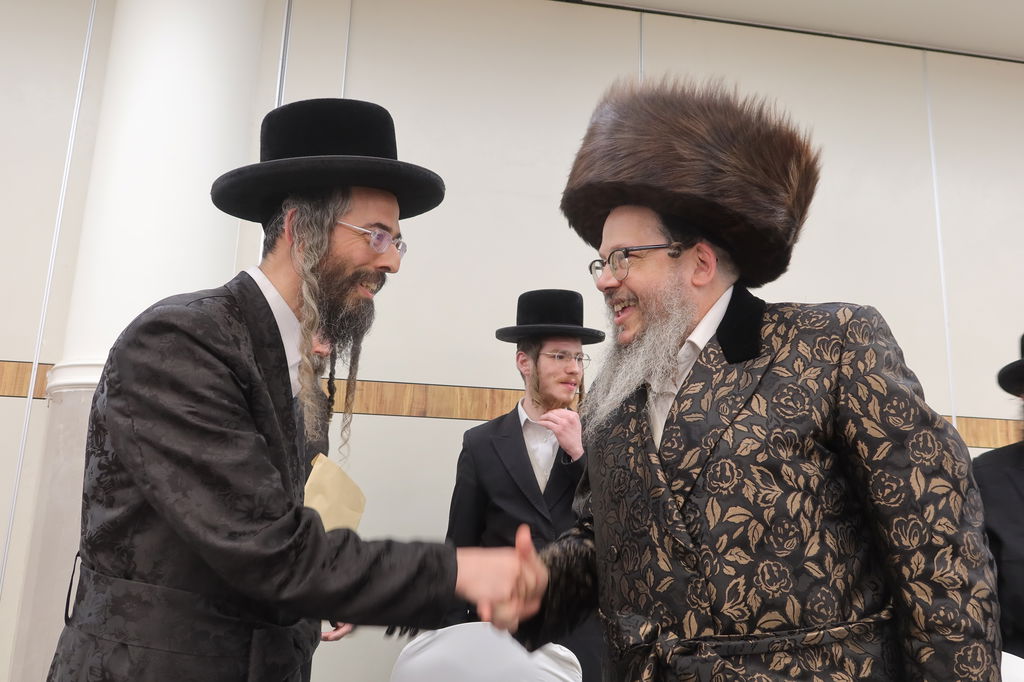 שמחת הבר מצווה לנכד האדמו"ר מבוסטון ביתר