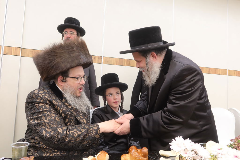 שמחת הבר מצווה לנכד האדמו"ר מבוסטון ביתר