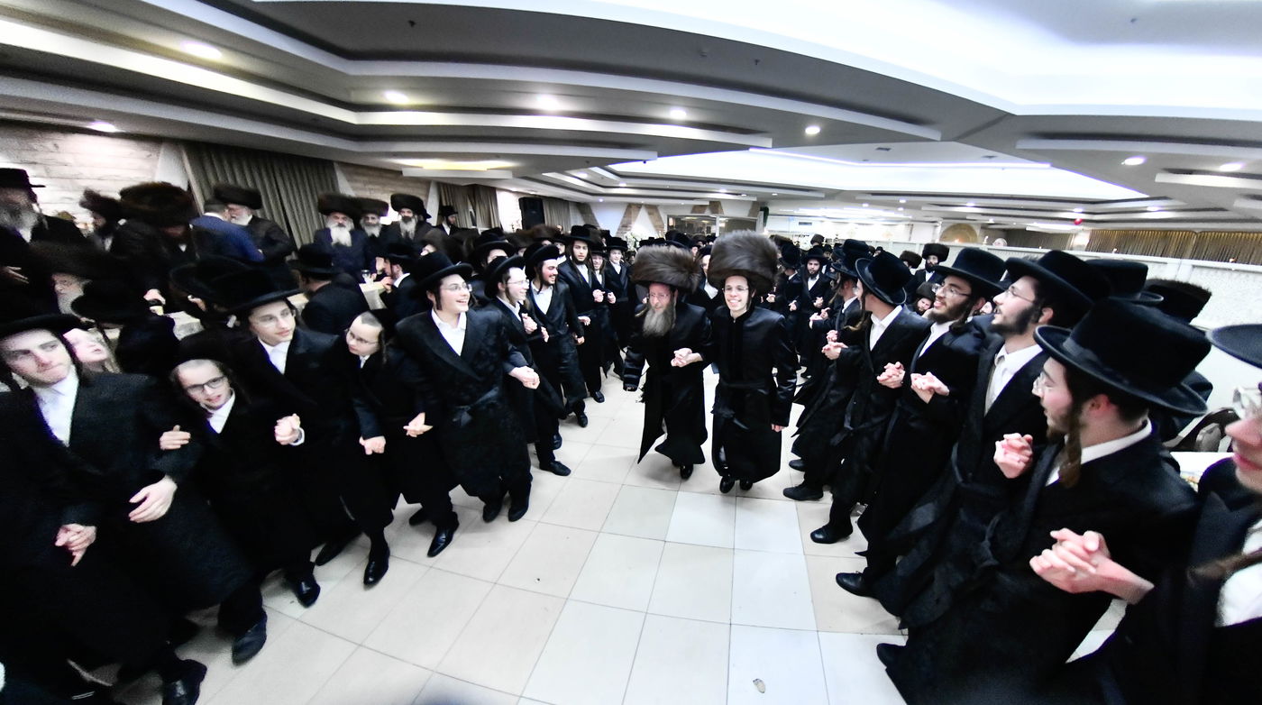 שמחת בית שאץ - אזמרה - זידטשויב- צאנז ירושלים- רמת שלמה