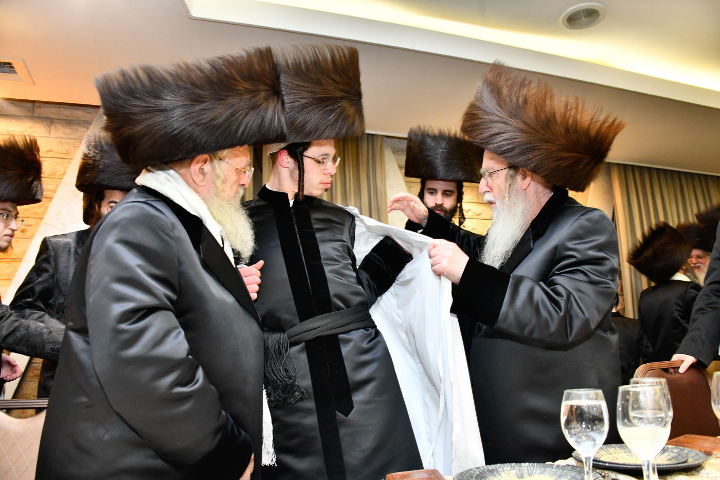 שמחת בית שאץ - אזמרה - זידטשויב- צאנז ירושלים- רמת שלמה