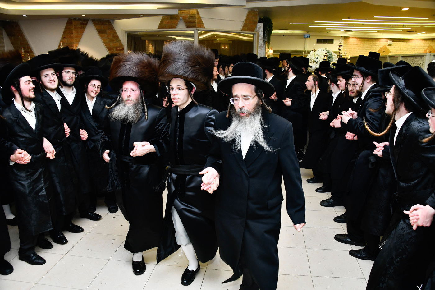 שמחת בית שאץ - אזמרה - זידטשויב- צאנז ירושלים- רמת שלמה