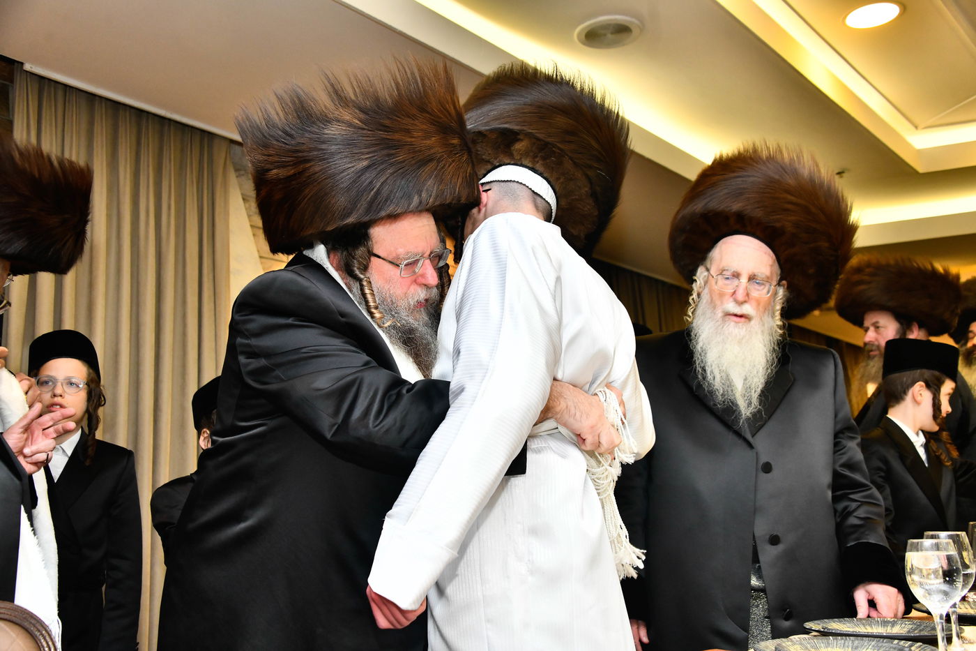 שמחת בית שאץ - אזמרה - זידטשויב- צאנז ירושלים- רמת שלמה