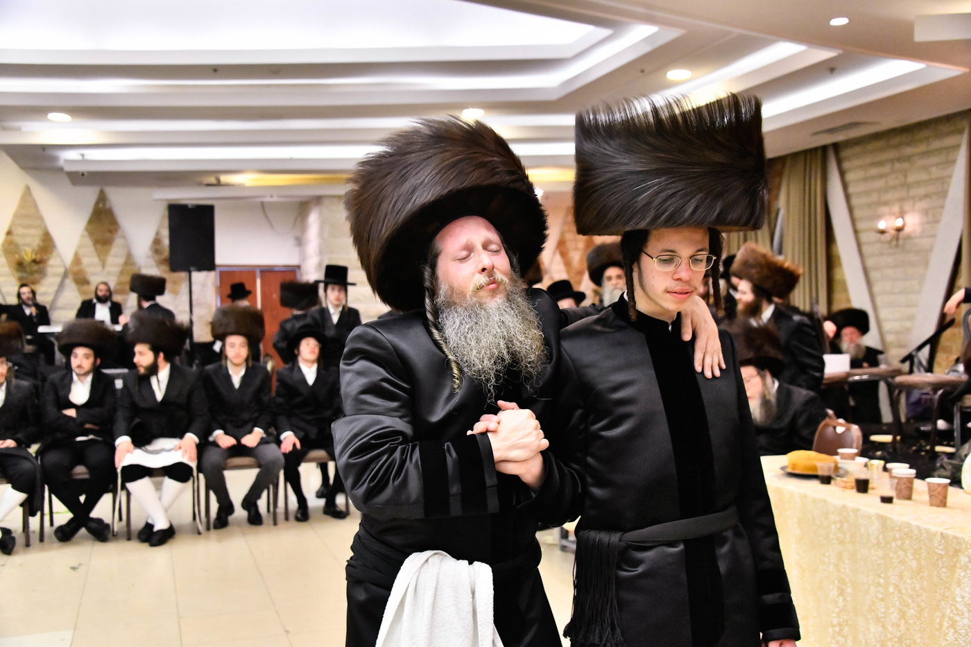 שמחת בית שאץ - אזמרה - זידטשויב- צאנז ירושלים- רמת שלמה