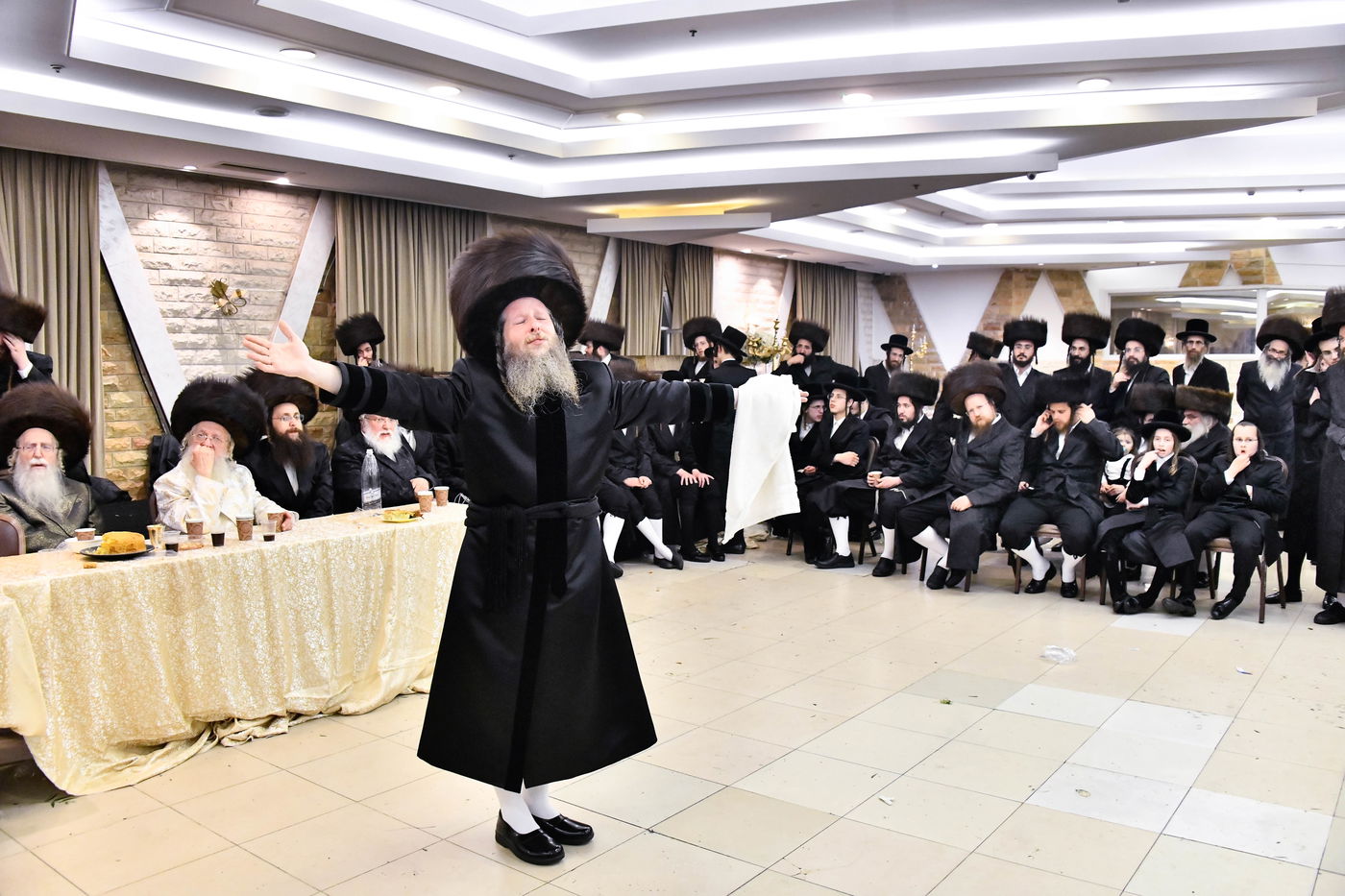 שמחת בית שאץ - אזמרה - זידטשויב- צאנז ירושלים- רמת שלמה