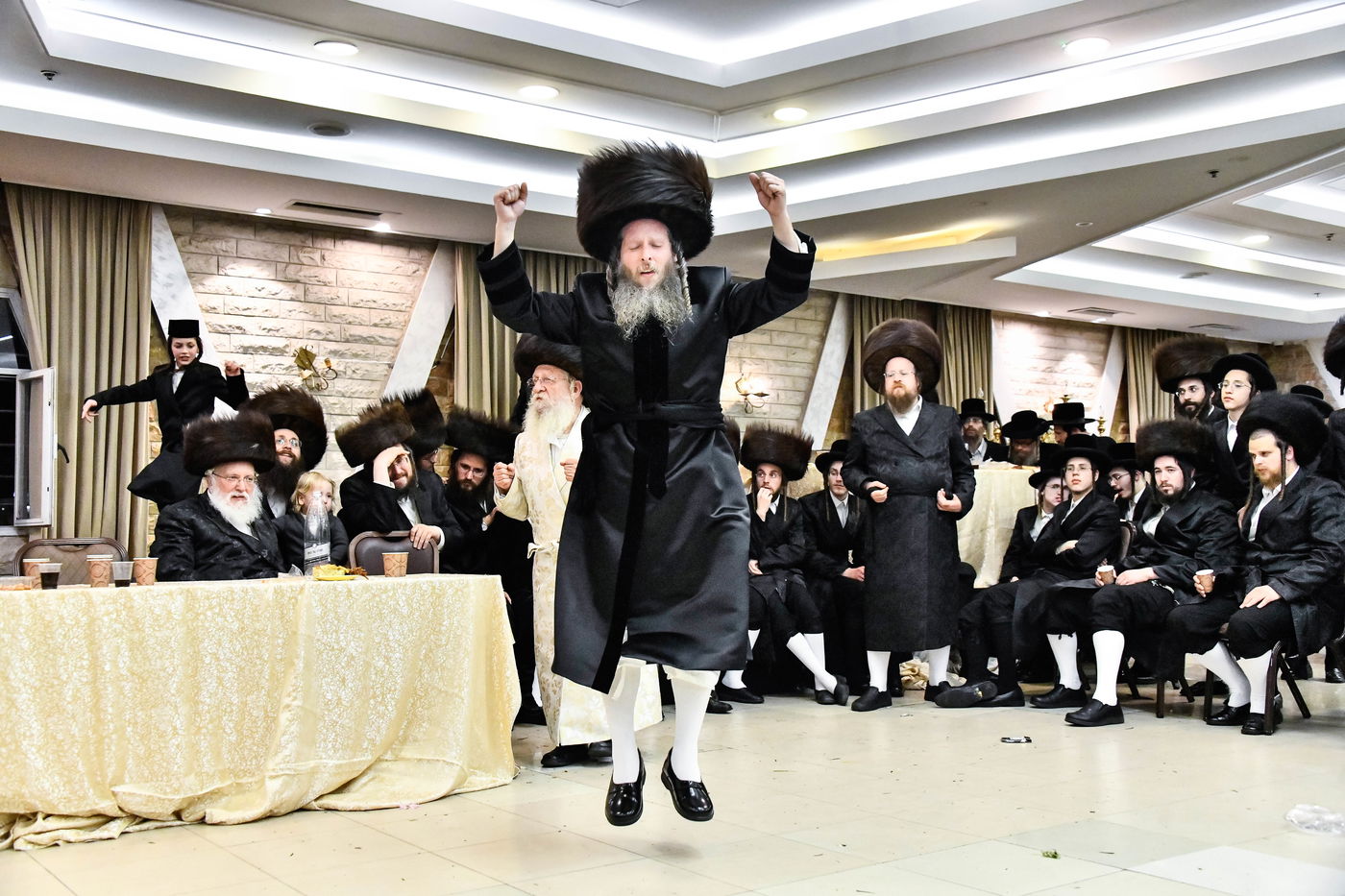 שמחת בית שאץ - אזמרה - זידטשויב- צאנז ירושלים- רמת שלמה