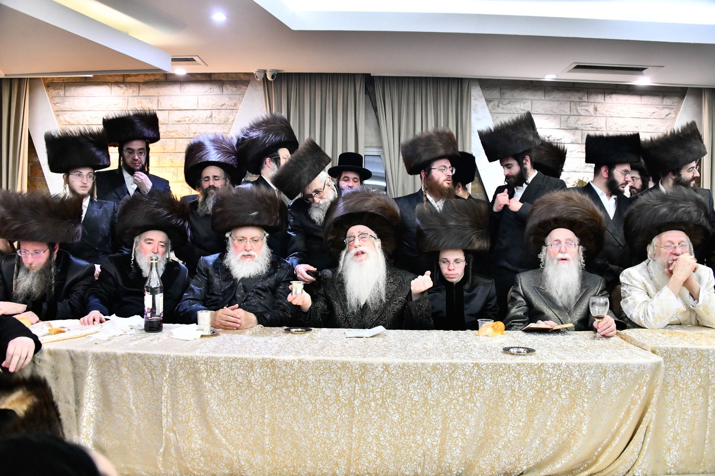 שמחת בית שאץ - אזמרה - זידטשויב- צאנז ירושלים- רמת שלמה