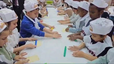 חוויה רוחנית: ילדי 'חדרה' אפו את המצות בתלמוד תורה