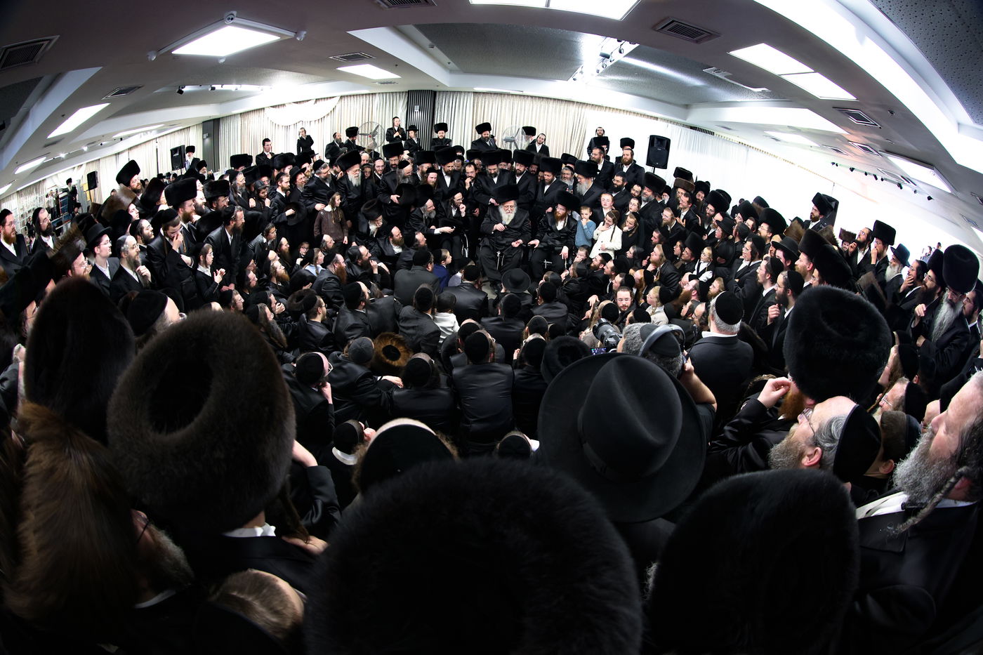 שמחת נישואי נכדת הגר"ש אלתר