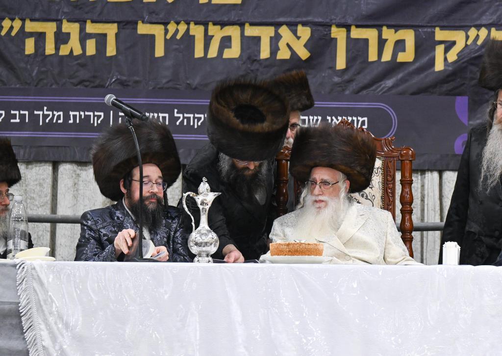 כינוס אלפי בחורי צאנז