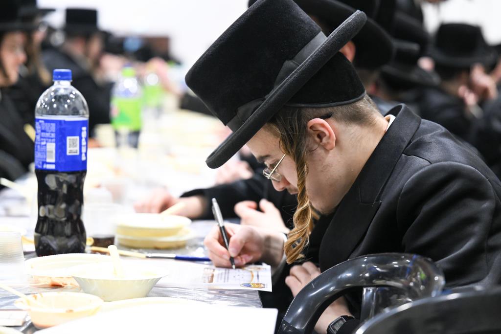 כינוס אלפי בחורי צאנז