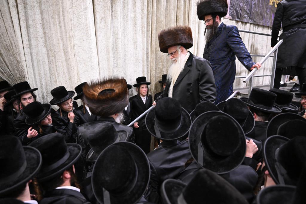 כינוס אלפי בחורי צאנז