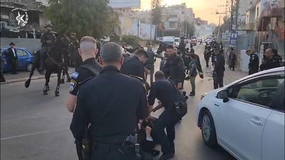 "יש לכם דקה!" | עימותים בהפגנת הקיצונים ליד בני ברק