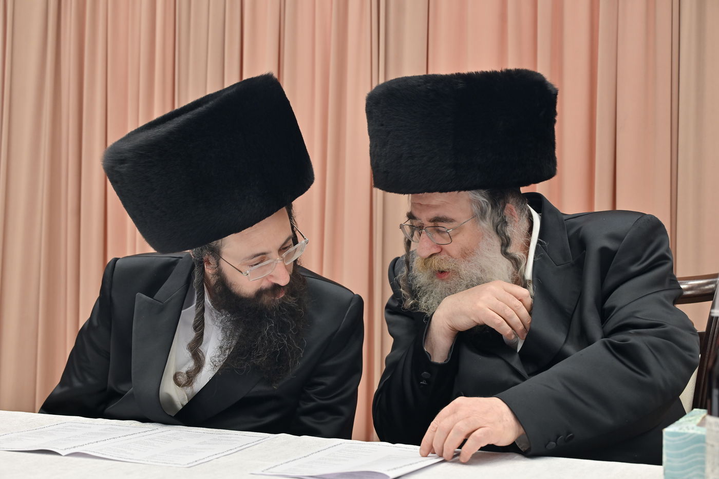 מעמד הקבלת פנים בנישואי נכדת הגר"ש אלתר