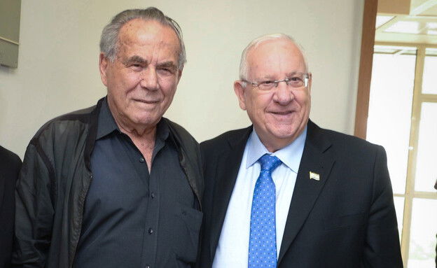 סטף (זאב) ורטהיימר ז"ל עם הנשיא לשעבר ריבלין