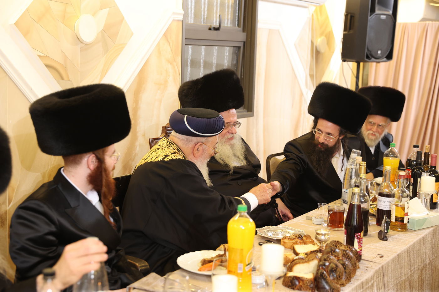 שמחת השבע ברכות לרגל נישואי נכדת הגר"ש אלתר