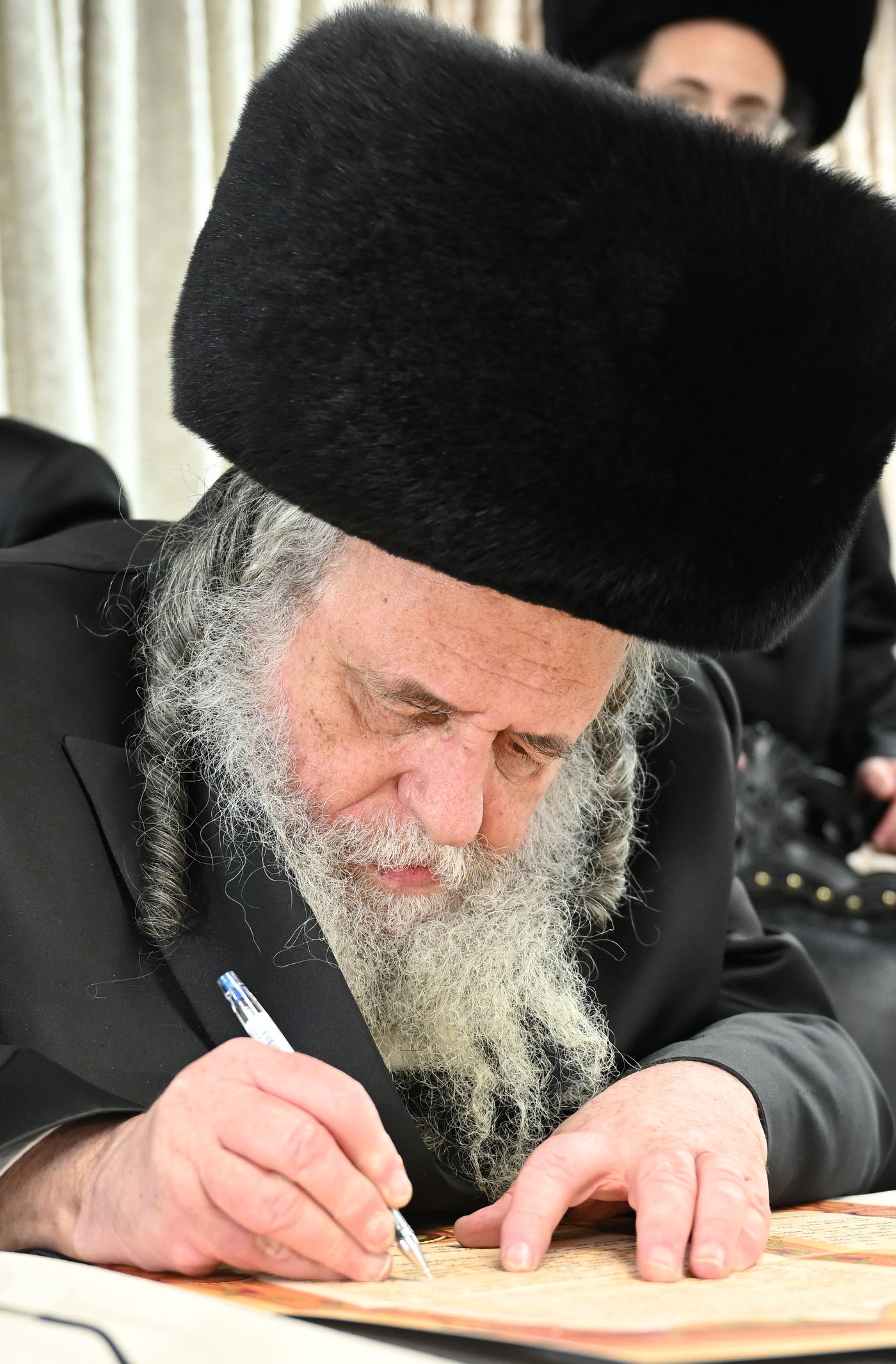 מעמד החופה לנכדת הגר"ש אלתר