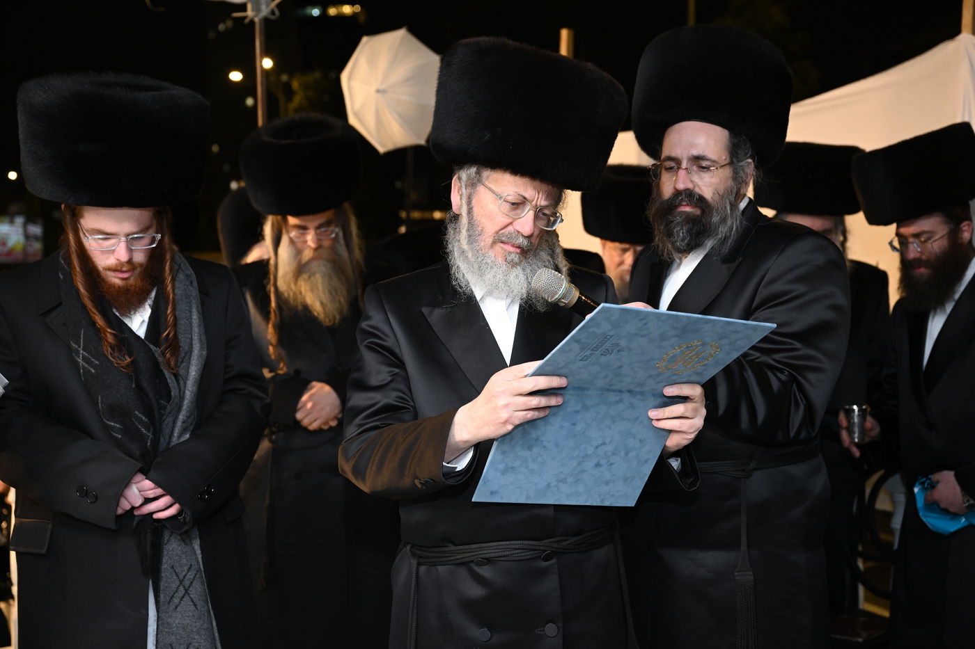 מעמד החופה לנכדת הגר"ש אלתר