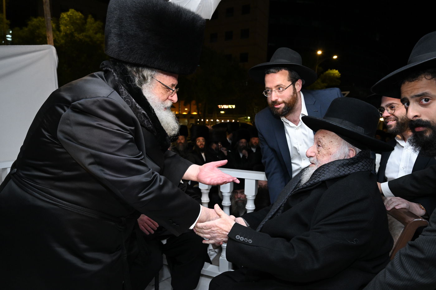 מעמד החופה לנכדת הגר"ש אלתר