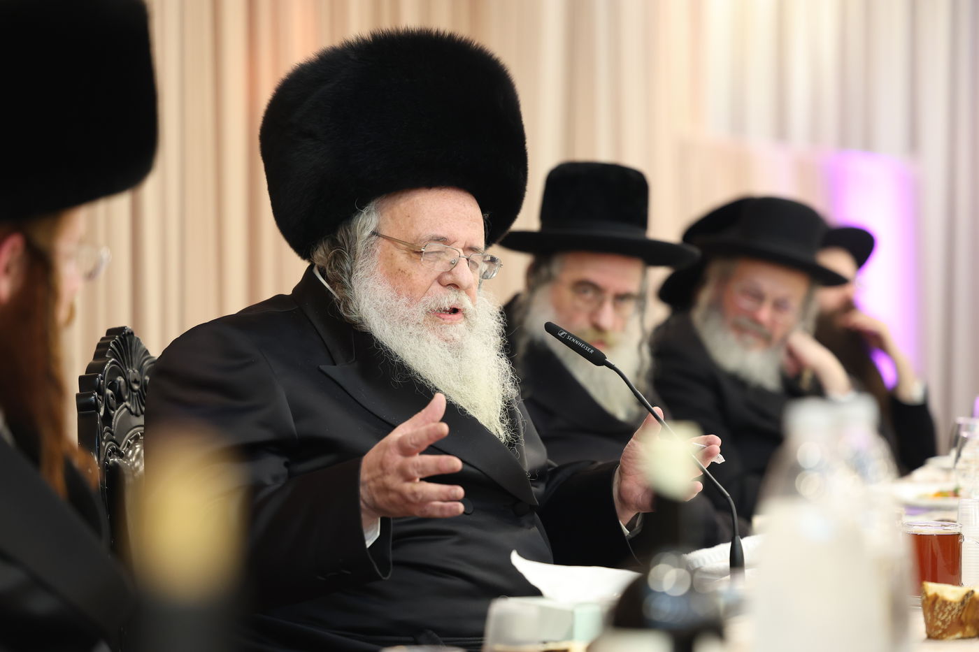 שמחת השבע ברכות המרכזית לרגל נישואי נכדת הגר"ש אלתר