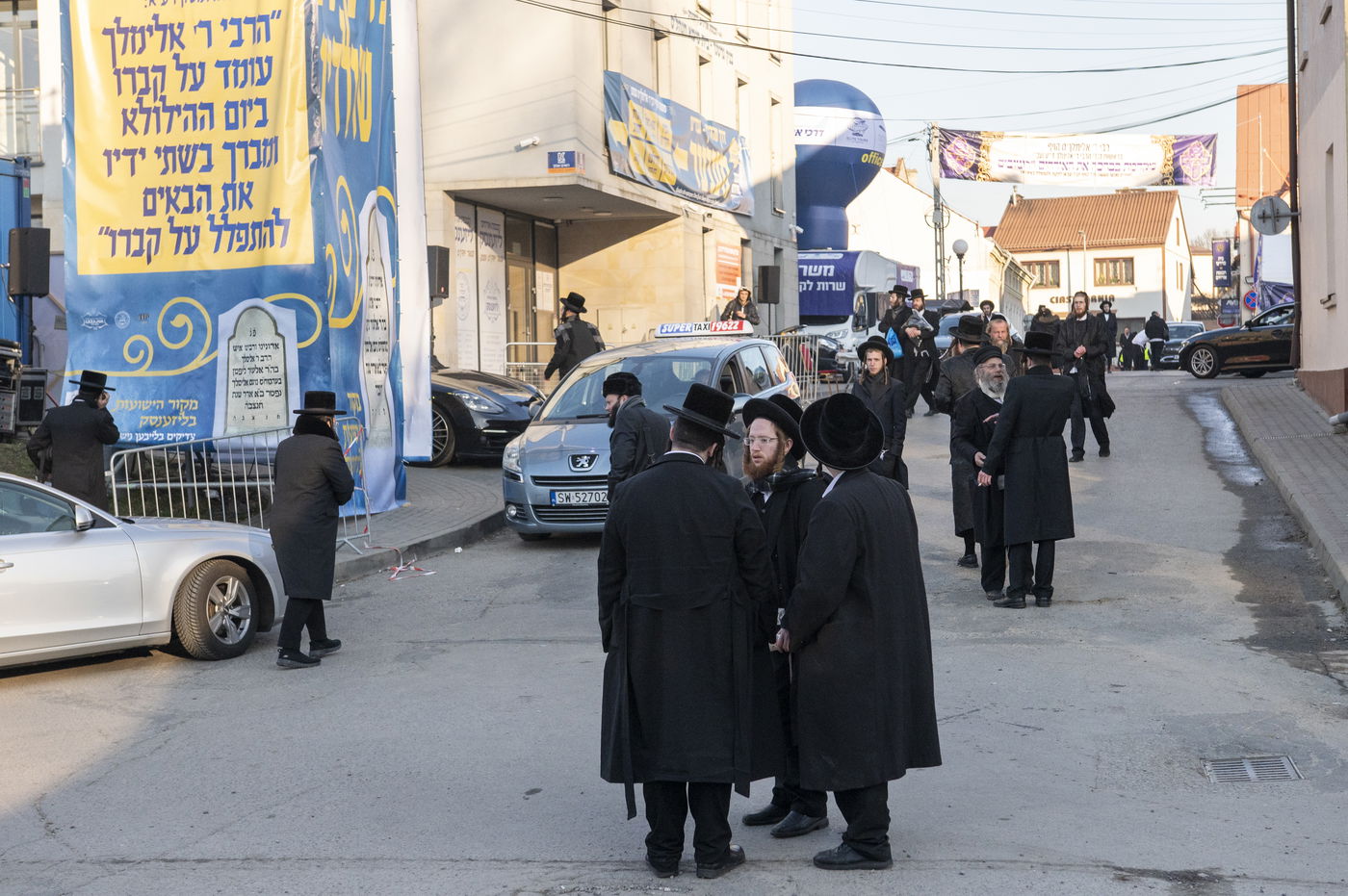 הילולא קדישא בליז'ענסק