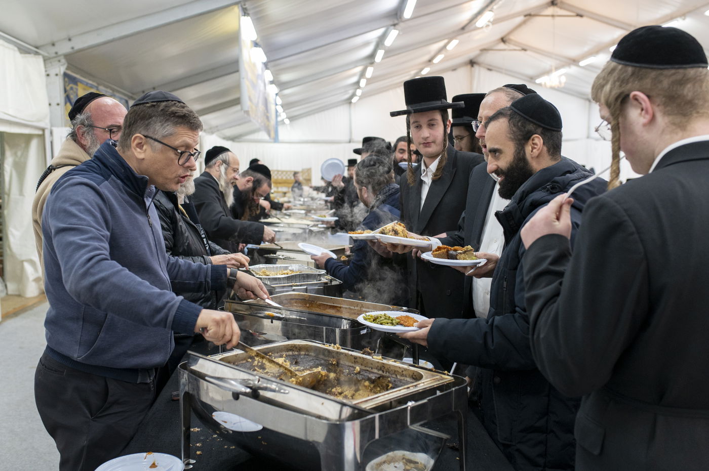 הילולא קדישא בליז'ענסק