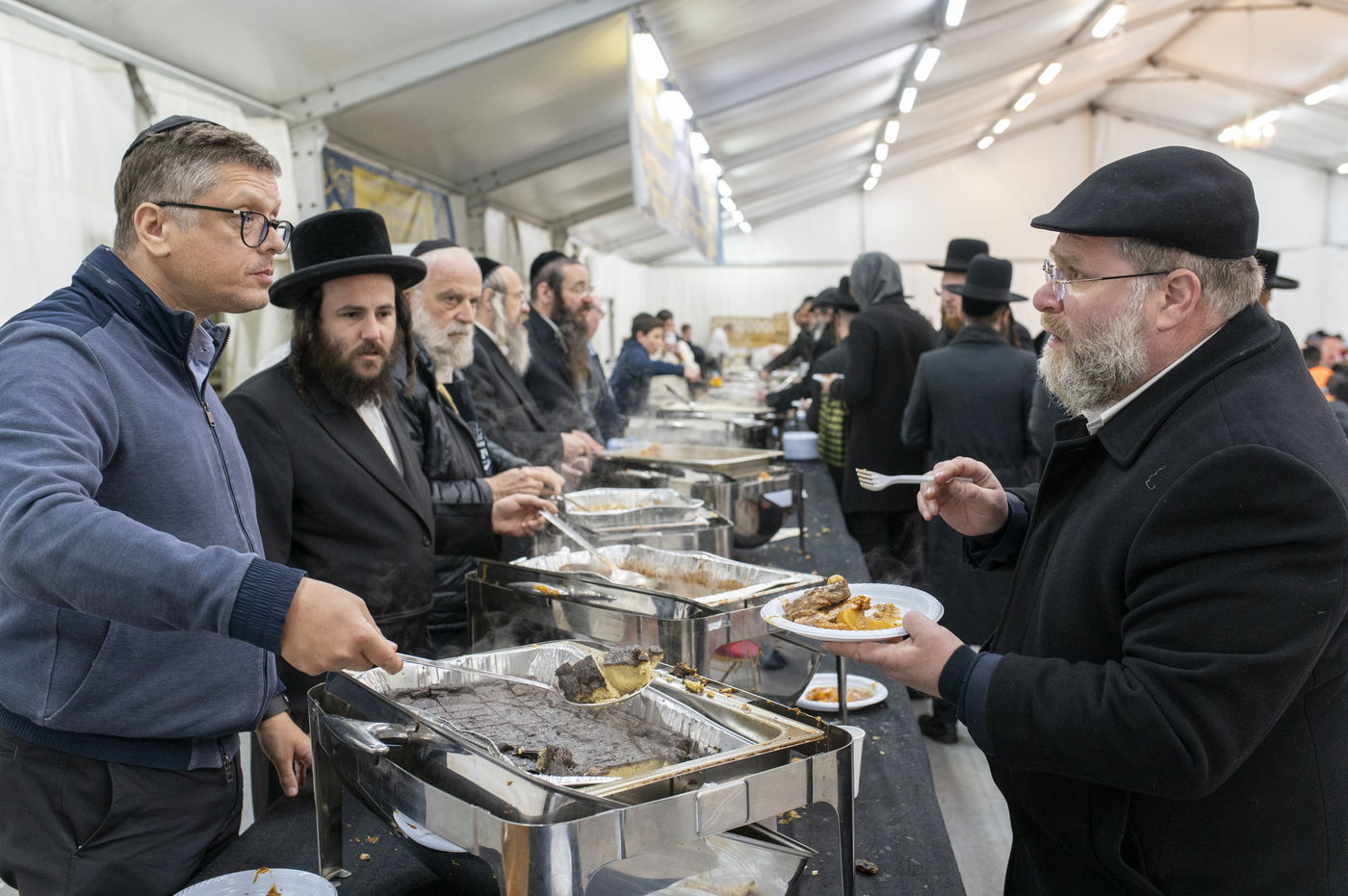 הילולא קדישא בליז'ענסק
