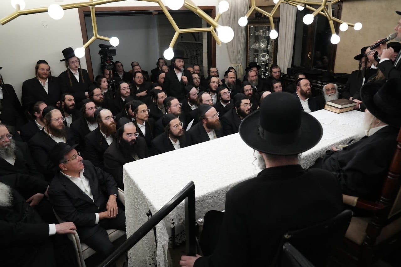 מבחן מזומנים בחצה"ק גור - בבית הגבאי ר' לייבי פזניצבסקי