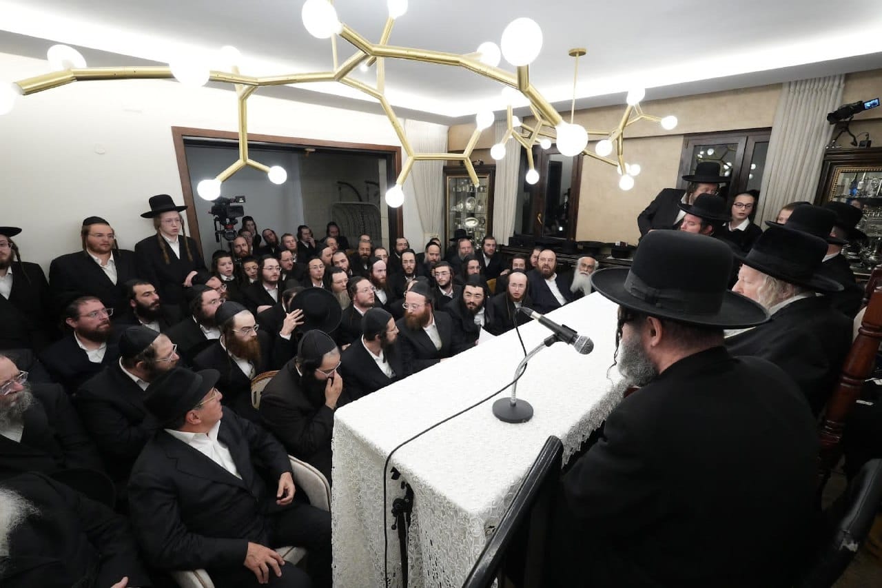 מבחן מזומנים בחצה"ק גור - בבית הגבאי ר' לייבי פזניצבסקי