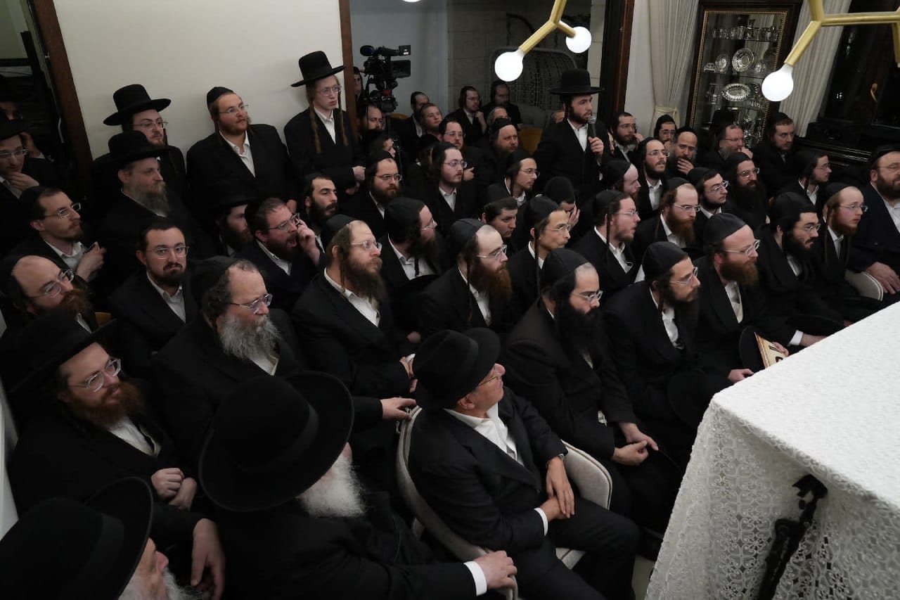 מבחן מזומנים בחצה"ק גור - בבית הגבאי ר' לייבי פזניצבסקי