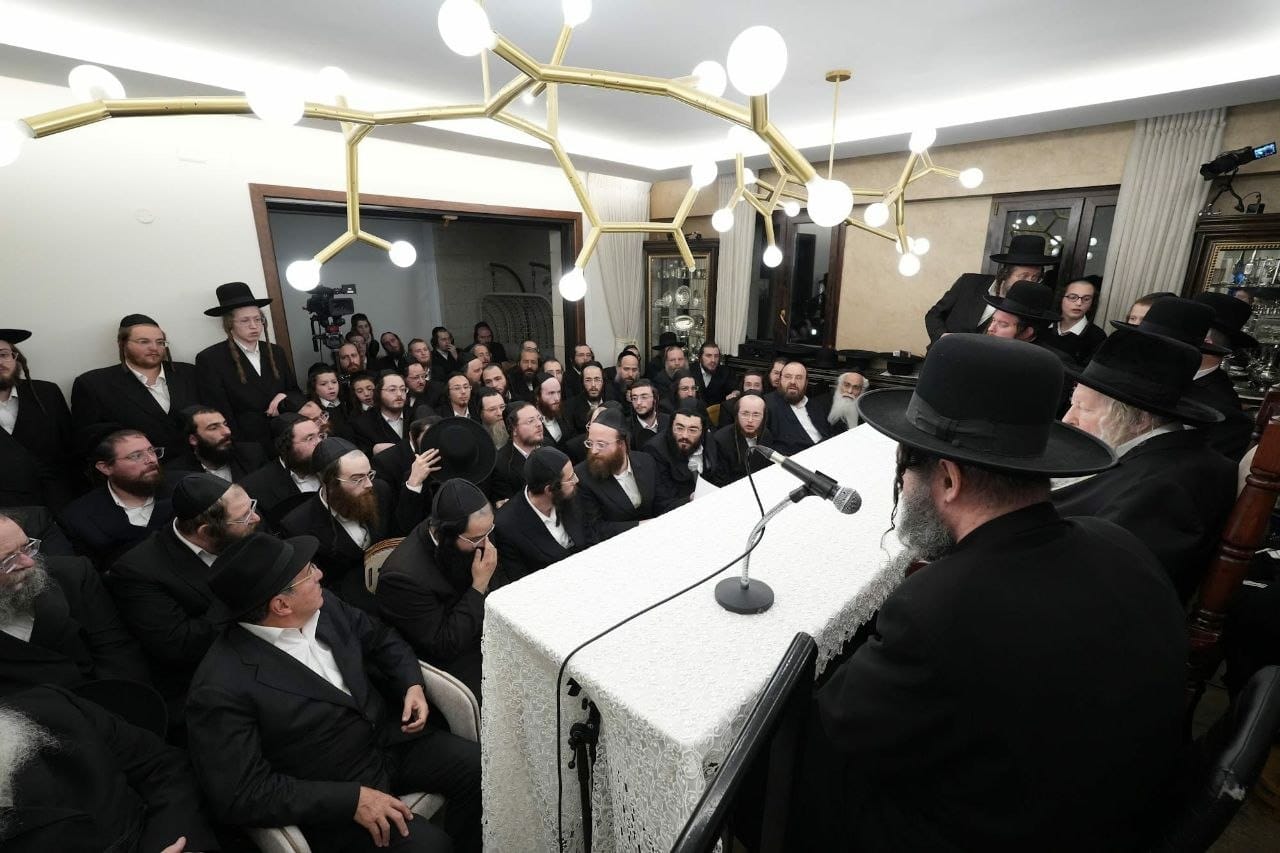 מבחן מזומנים בחצה"ק גור - בבית הגבאי ר' לייבי פזניצבסקי