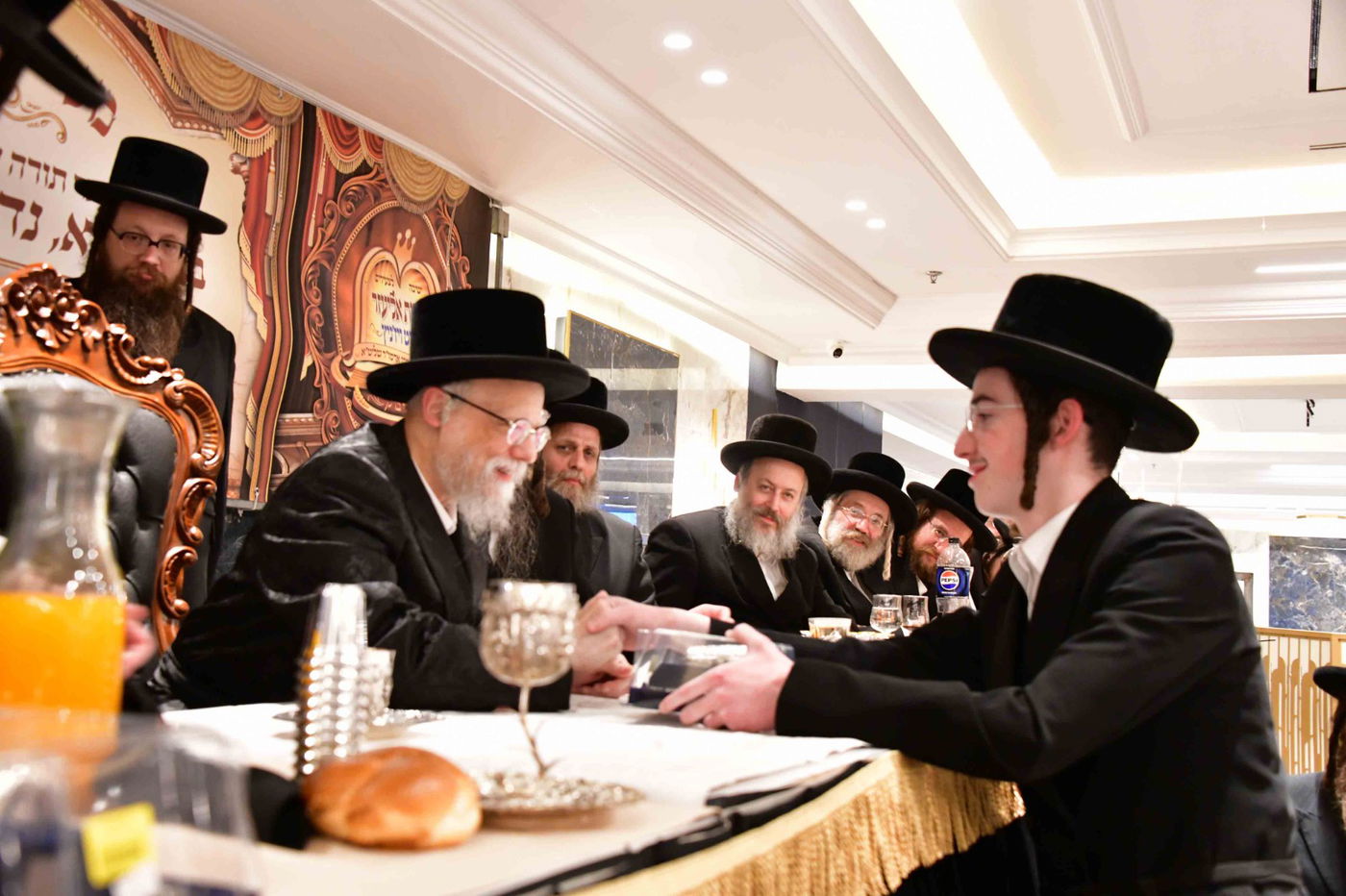 מעמד כבוד התורה בישיבת סערט ויז'ניץ