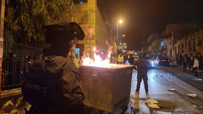 "תמותו בעזה": מהומות בהפגנה, קיצוני ניסה לברוח ממעצר