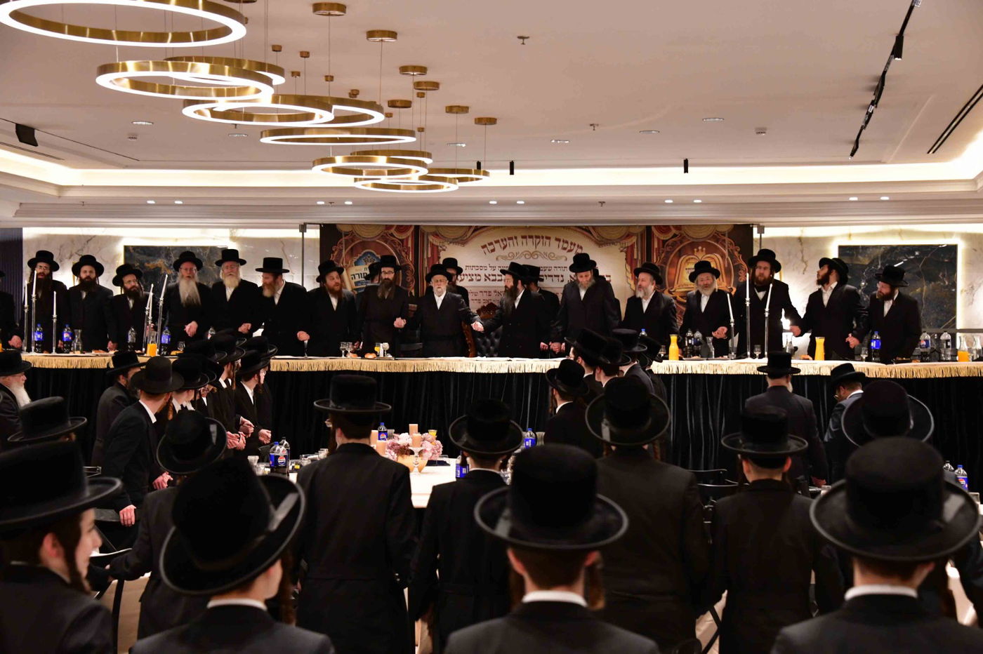 מעמד כבוד התורה בישיבת סערט ויז'ניץ