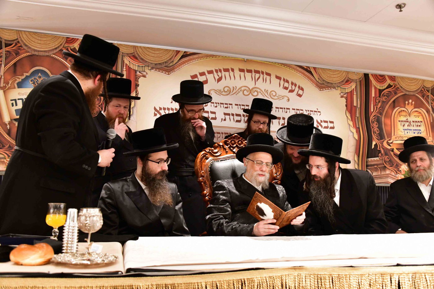 מעמד כבוד התורה בישיבת סערט ויז'ניץ