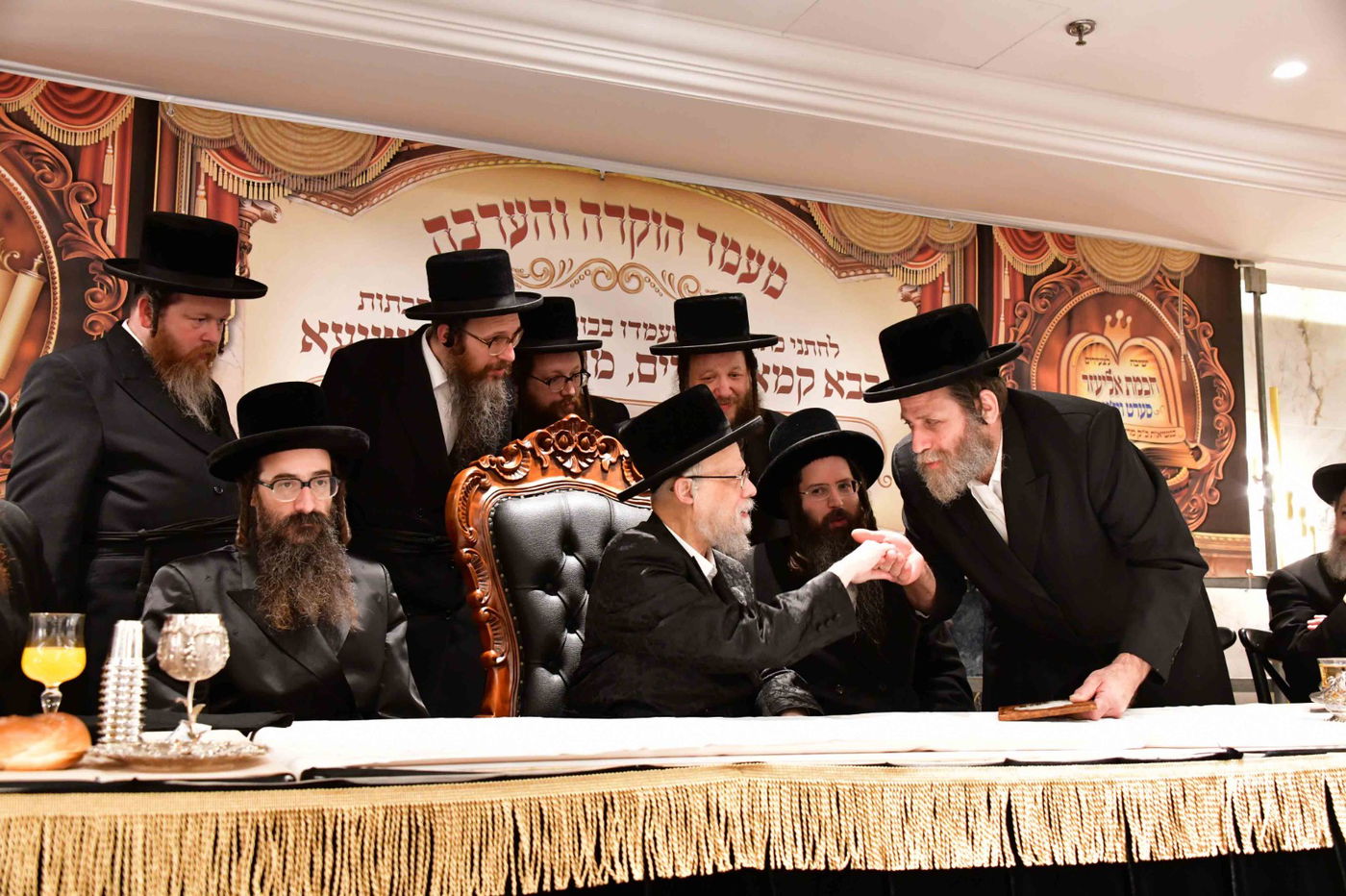 מעמד כבוד התורה בישיבת סערט ויז'ניץ