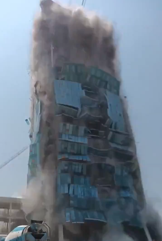 רעידת אדמה עוצמתית הכתה במינאמר - בנין קרס בבנגקוק 