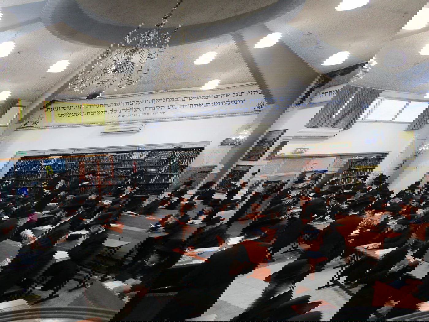 תפילת ערב יום כיפור קטן עם משפחת כלפון בערד