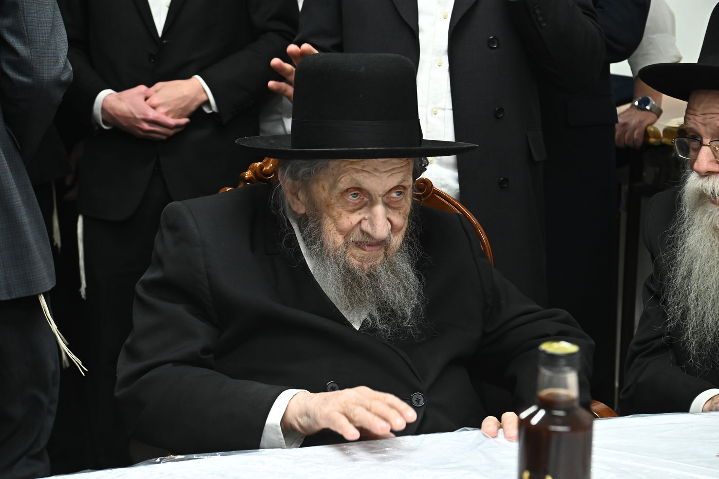 שמחת אירוסי נין הגאון רבי דב לנדו