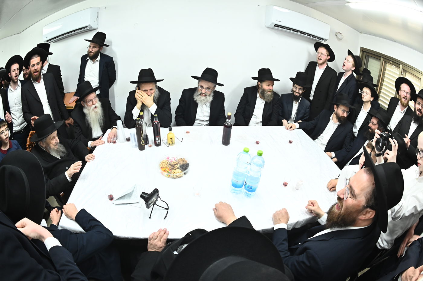 שמחת אירוסי נין הגאון רבי דב לנדו