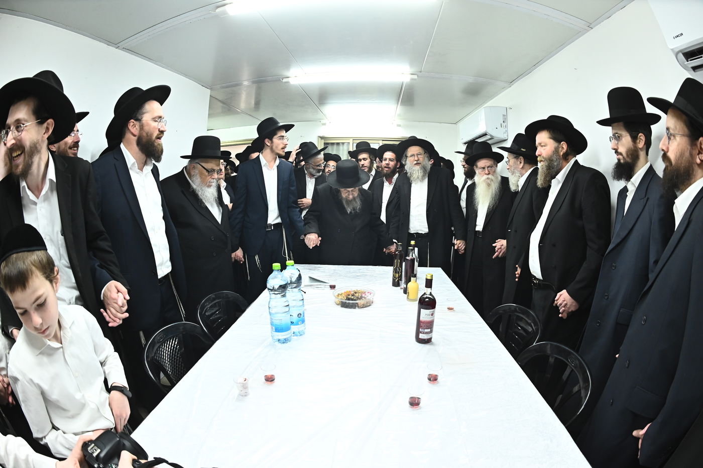 שמחת אירוסי נין הגאון רבי דב לנדו