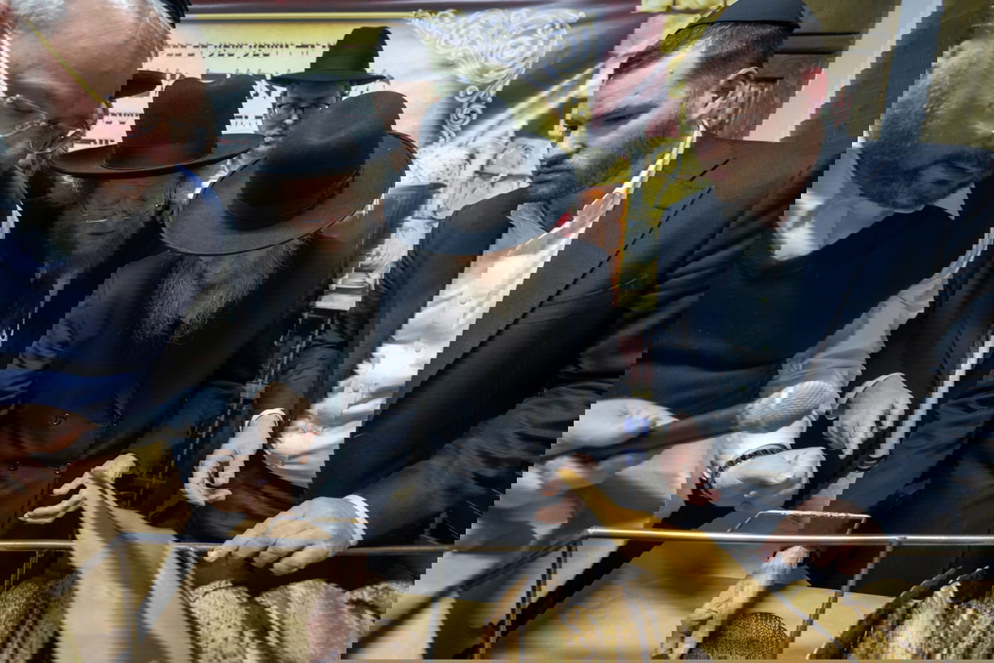 אפיית מצות עם הגר"ד סגל