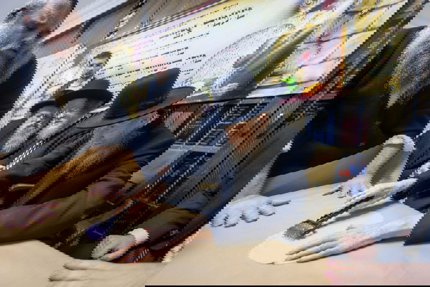 אפיית מצות עם הגר"ד סגל