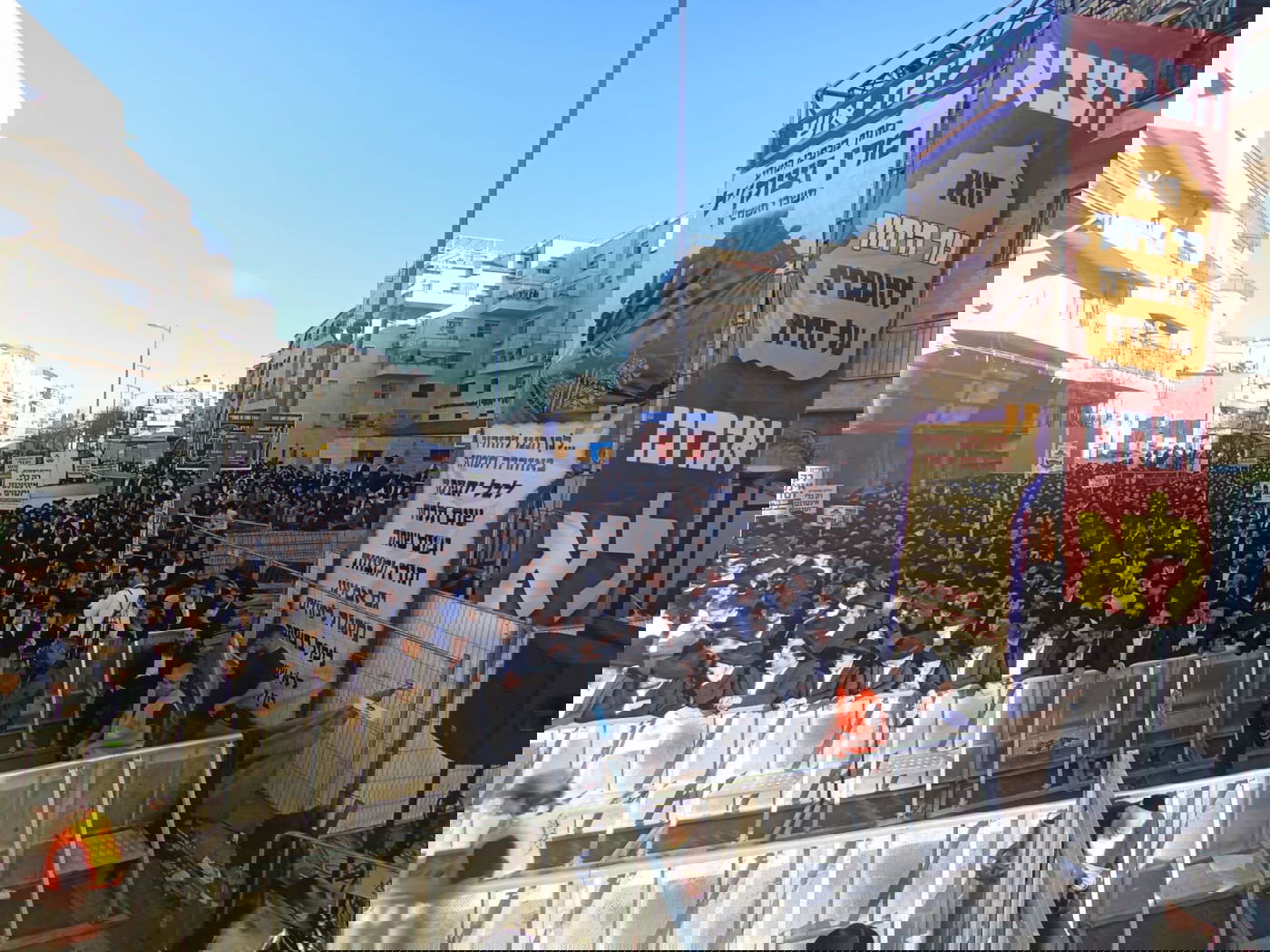 עצרת הרבבות בראשות גדולי ישראל