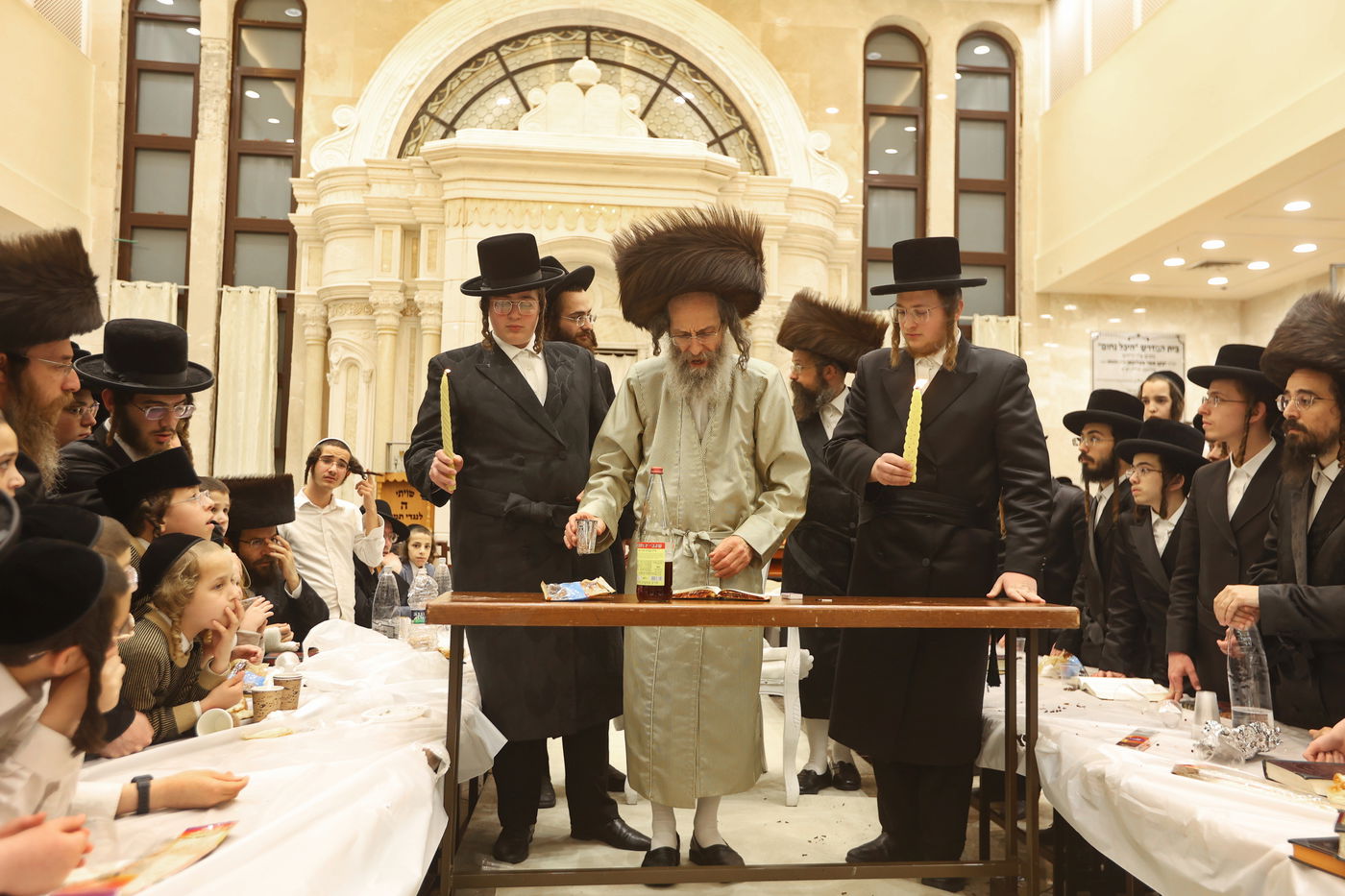 הרה"צ רבי אלימלך בידרמן שבת בבית שמש