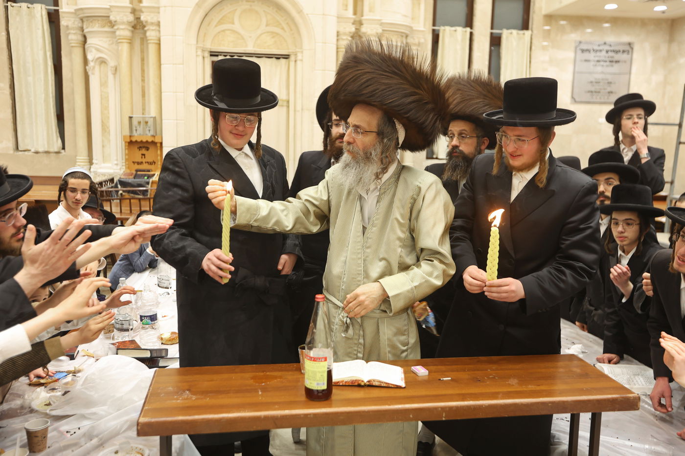 הרה"צ רבי אלימלך בידרמן שבת בבית שמש