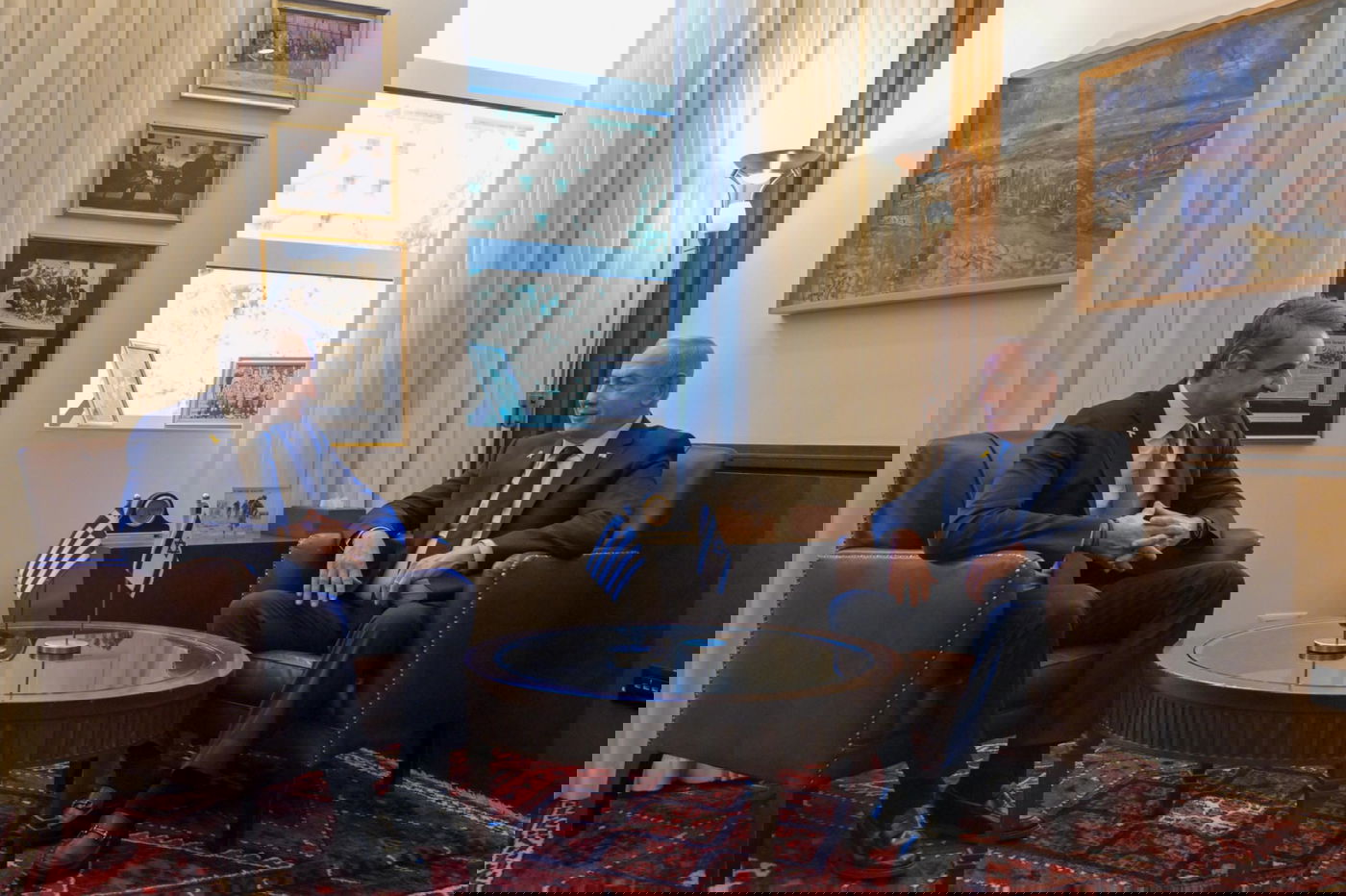 נתניהו עם מקבילו היווני