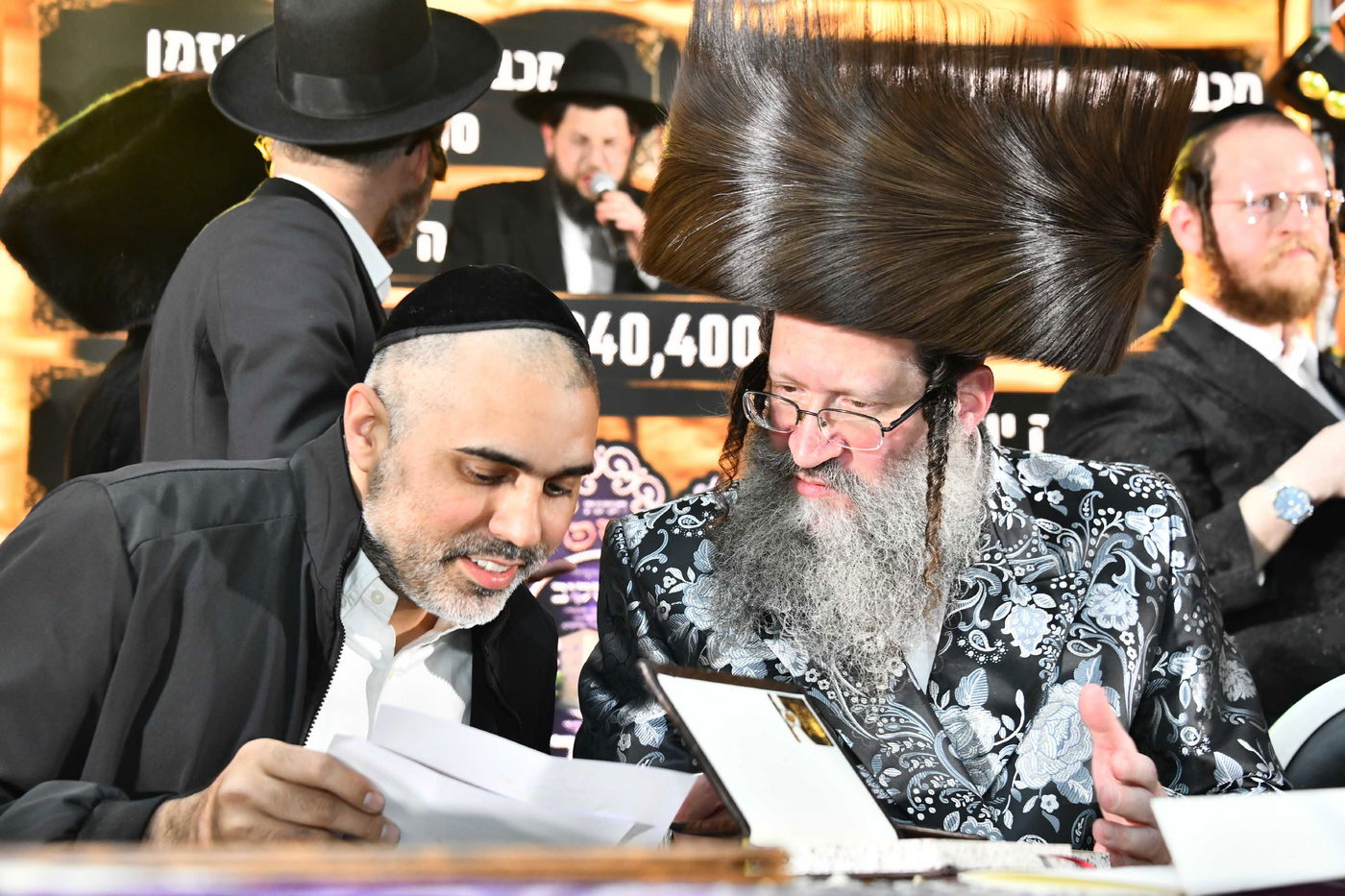 הכנסת ס"ת בחצה"ק ביטשקוב