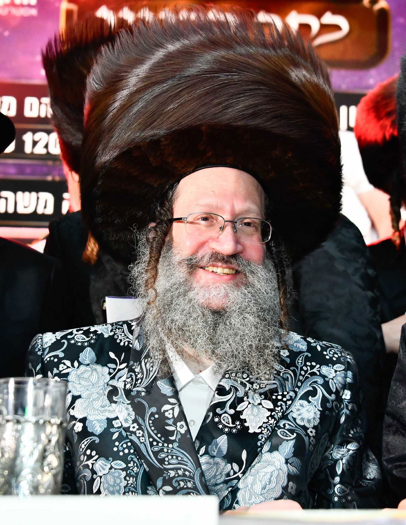 הכנסת ס"ת בחצה"ק ביטשקוב