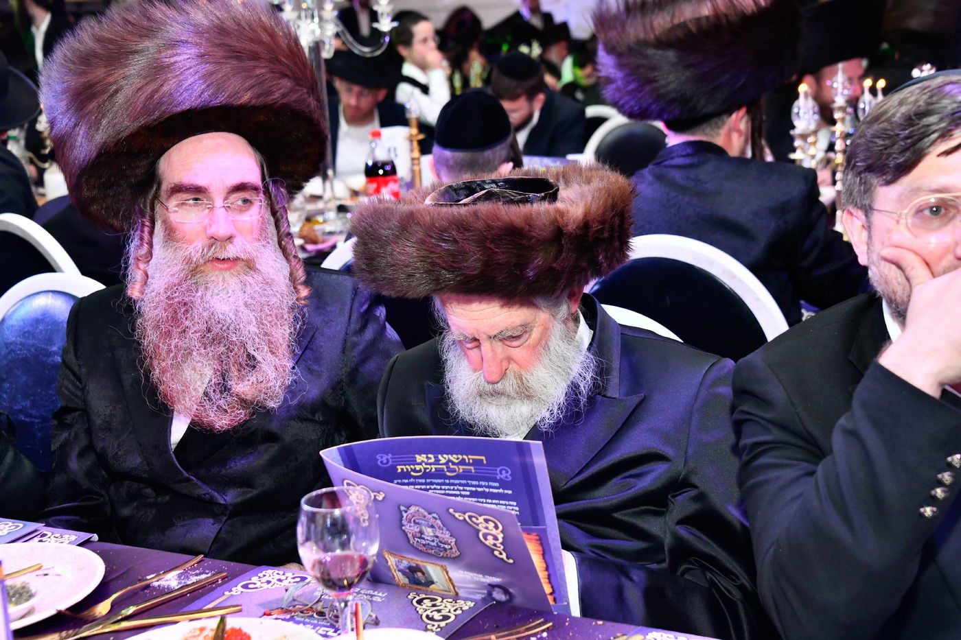 הכנסת ס"ת בחצה"ק ביטשקוב